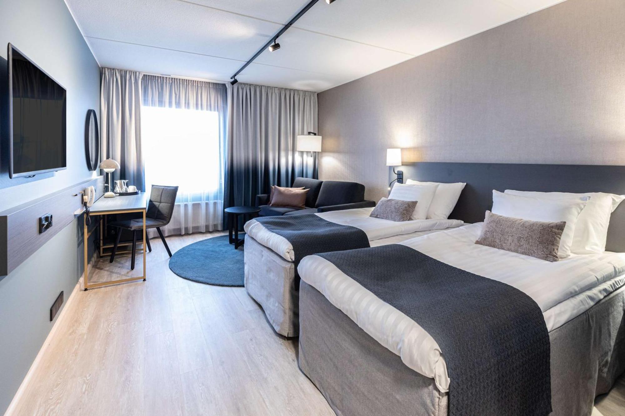 Hotel Scandic Station 4*
